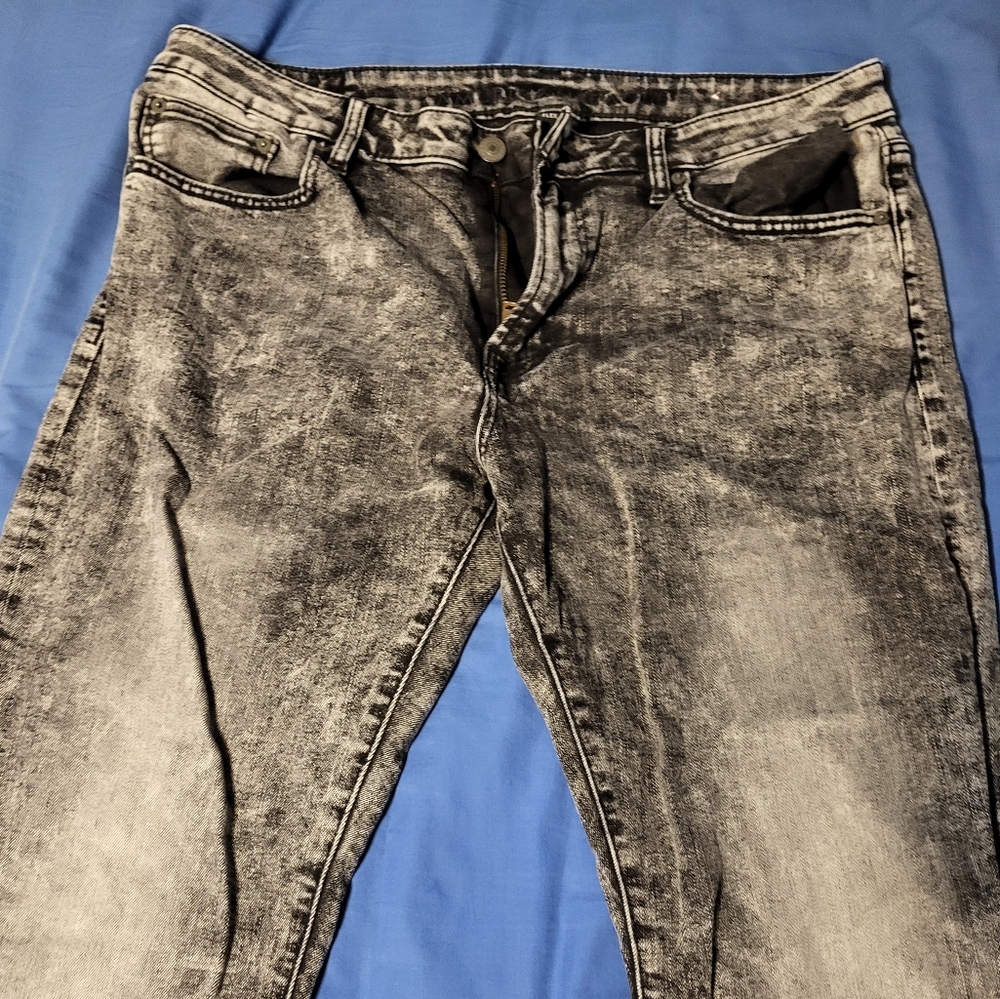 American Eagle flex jeans